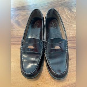 Vintage Bass Casell Burgundy Loafer